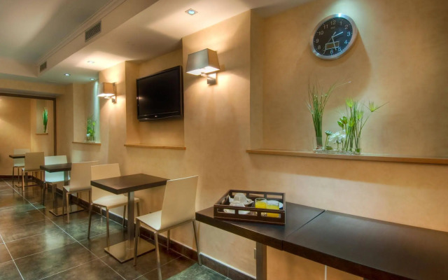 Hotel Claude Bernard Saint Germain