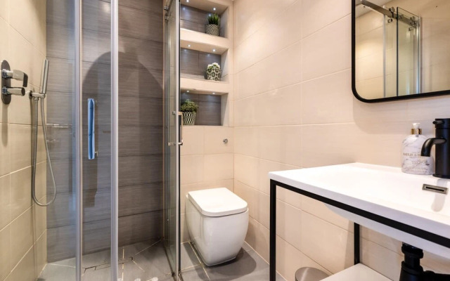 The Hampstead High Flyer