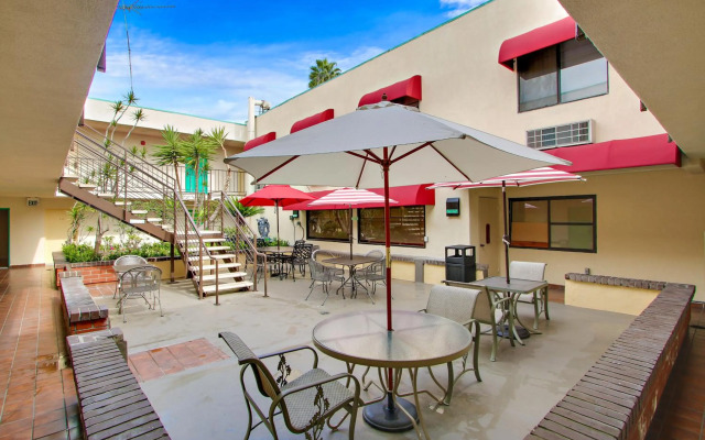 Rotex Western Inn