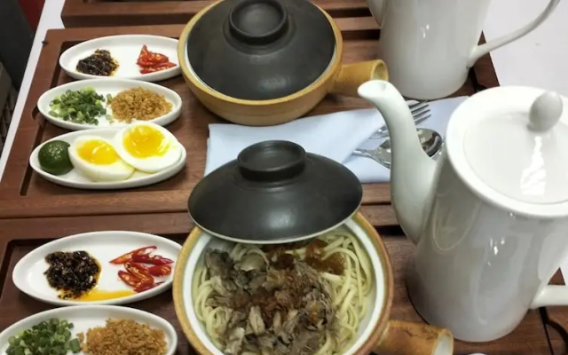 UMA Hotel and Residences