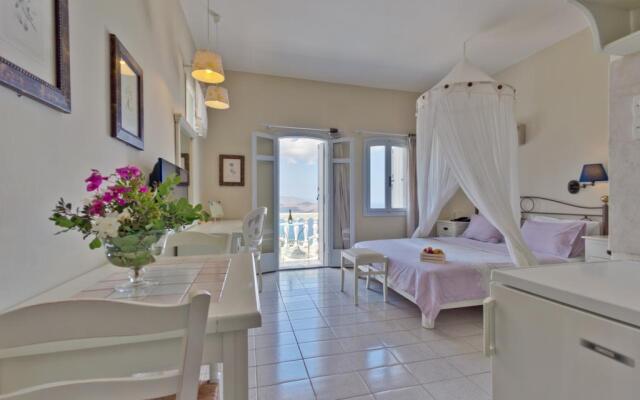 Adrakos Apartments - Adults Only