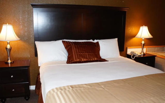 Days Inn South