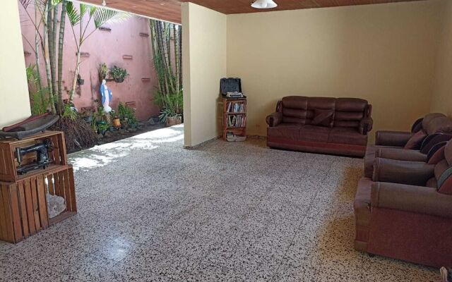 Hostal y Hotel Villa Morena