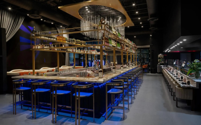 The ENGLISH , Las Vegas, a Tribute Portfolio , 21 and over
