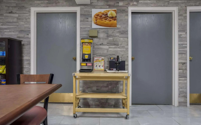 Quality Inn Toledo