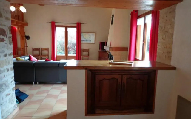 Gîte Saint-Juire-Champgillon, 4 pièces, 8 personnes - FR-1-426-363