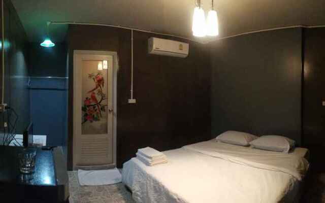 E2S Place