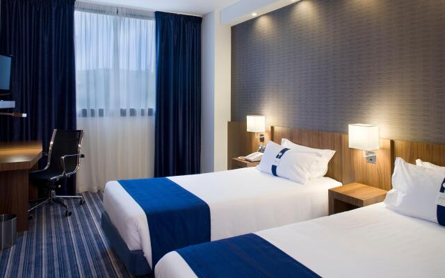 Holiday Inn Express Campo De Gibraltar - Barrios by IHG