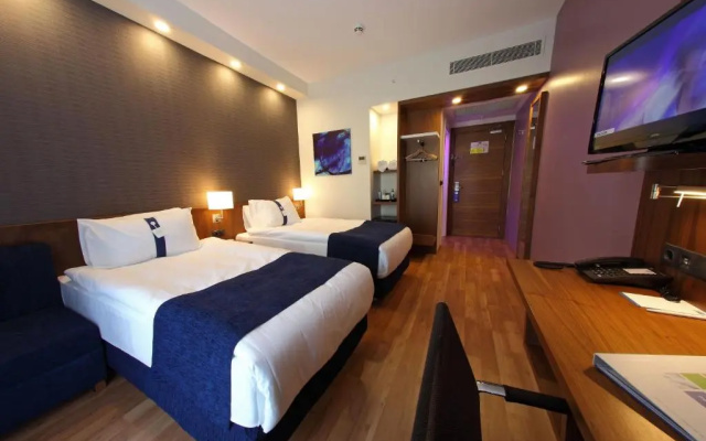 Holiday Inn Express Manisa - West by IHG