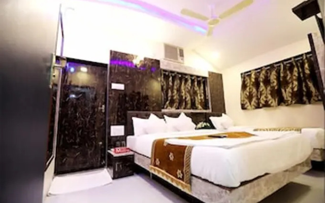 Hotel Onyx Residency