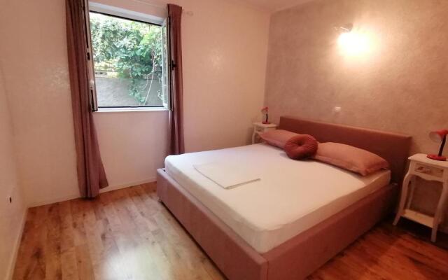 Apartmani Mares - 20 m from the beach