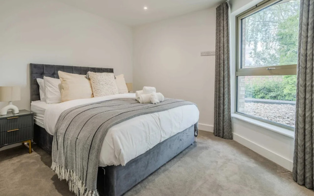 The Hidden Suite - 4BR Townhome Roof Top
