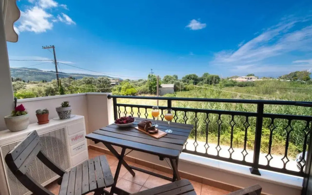 Casa Vardani Modern Central Apartment