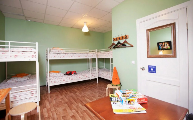 Друзья на Грибоедова