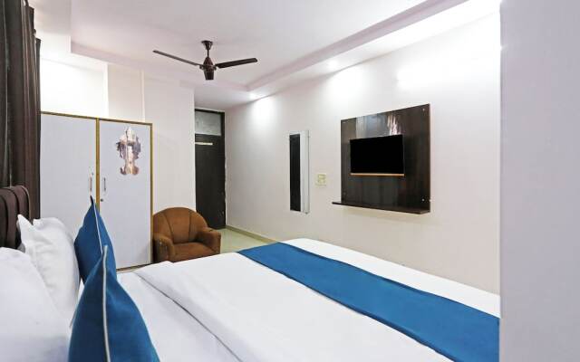 Hotel Raaso Inn Laxminagar BY Arrow