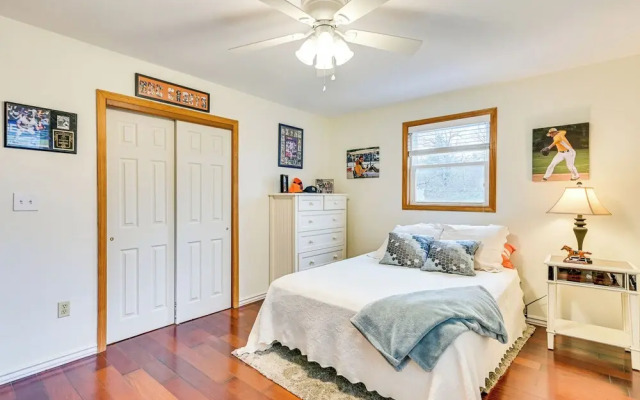 Saratoga Springs Home Near Skidmore College!