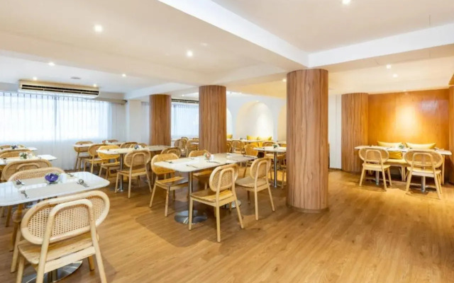 Arck Hotel