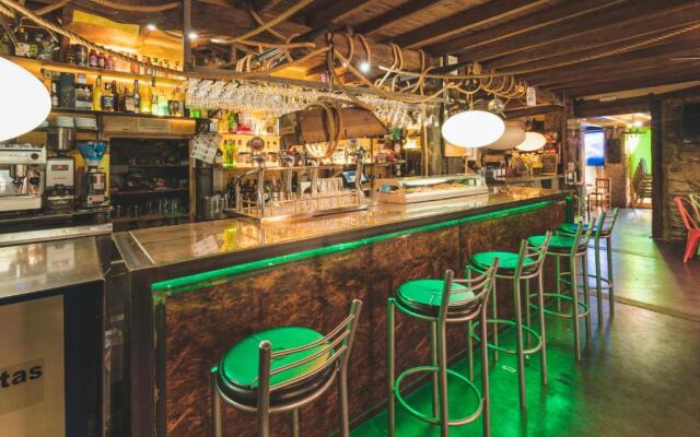 Hostal Los Chanos El Ruso