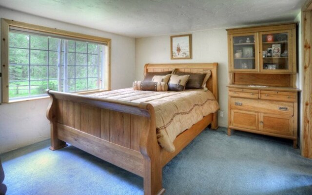 Riverside Fishing Cabin