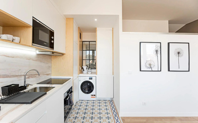 Urban House by LovelyStay