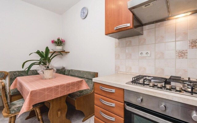 Stunning Apartment in Kampor With Wifi and 2 Bedrooms