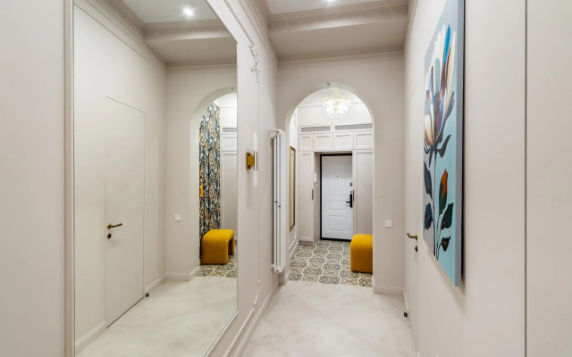 Buyart Apartments (Байарт Апартментс) на набережной реки Фонтанки