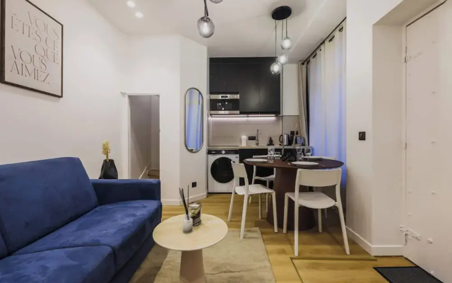 Superb Duplex 1 Bedroom Center of Paris