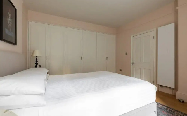 Nevern Square X by Onefinestay
