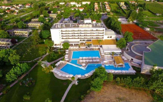 Olympian Bay Grand Resort
