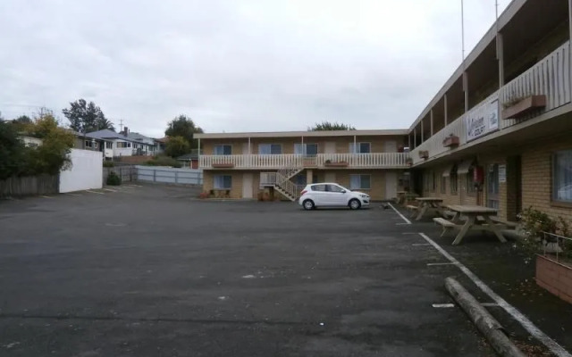 Aberdeen Court Apartments