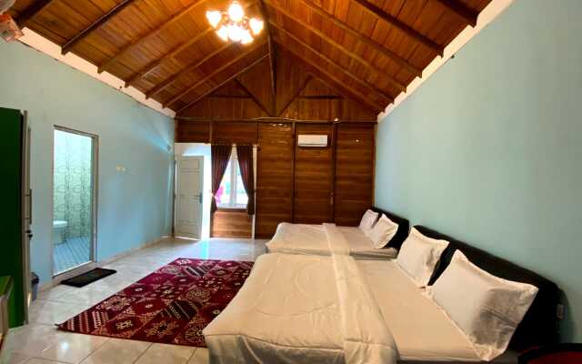 Waterpark & Villa Favour Pagar Alam RedPartner