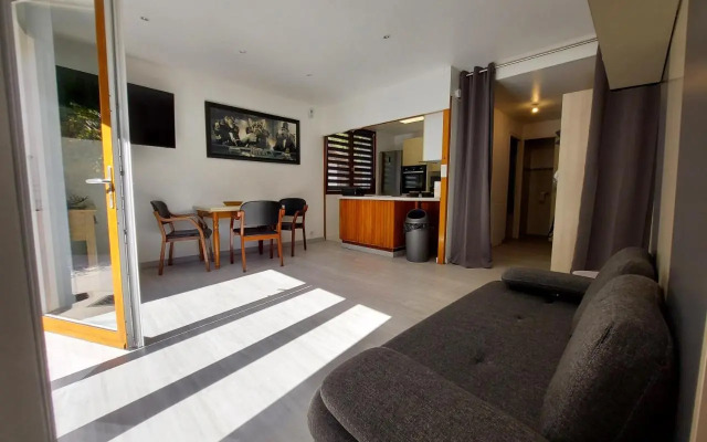 Rare, cosy studio terrasse au coeur de St-Jorioz