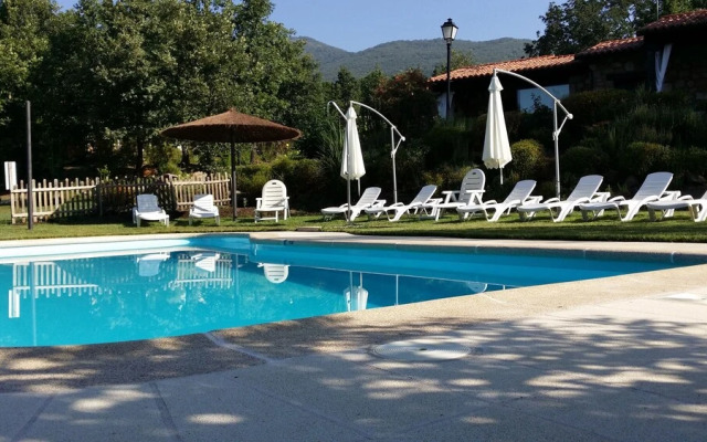 Apartamentos El Roble