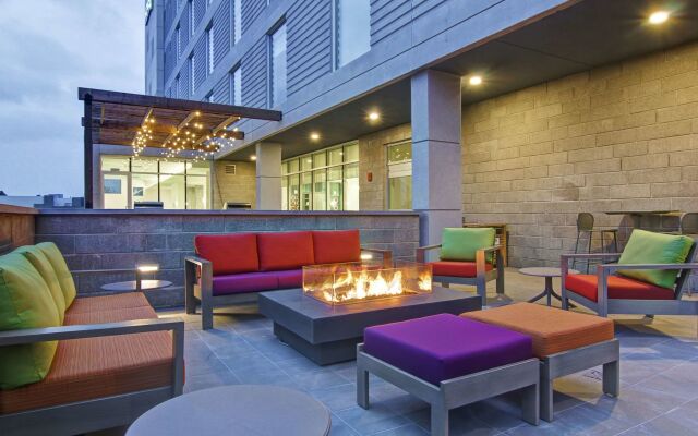 Home2 Suites by Hilton Montreal Dorval