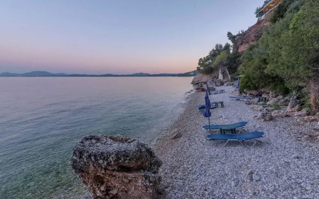 Yiannis Apartments