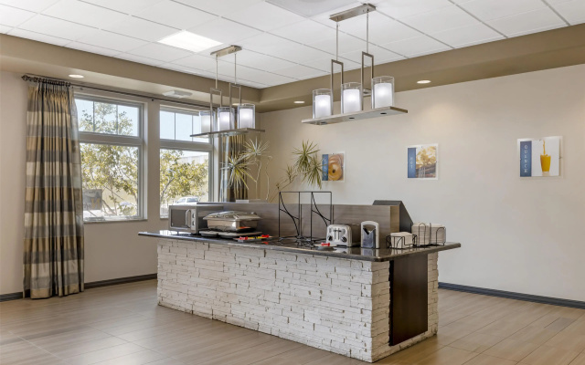 Best Western Plus Havre Inn & Suites