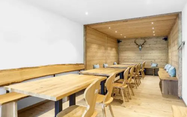 Schwarzenbach - Apartments & Rooftop Pool