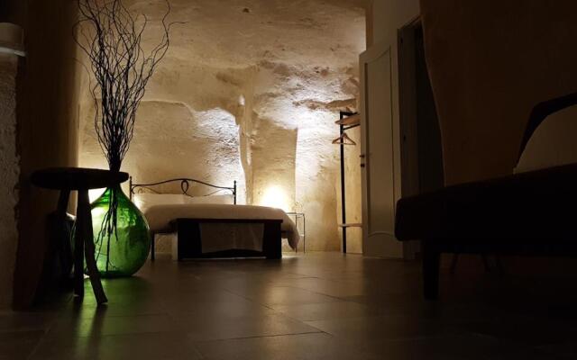 Il Vialetto Nei Sassi