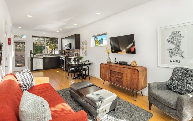 Fremont Jet City Townhome