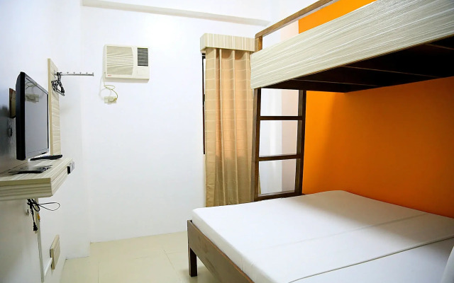 Travelbee Business Inn
