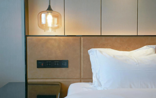 Paco Hotel (Guangzhou Tower Datang Metro Station Branch)