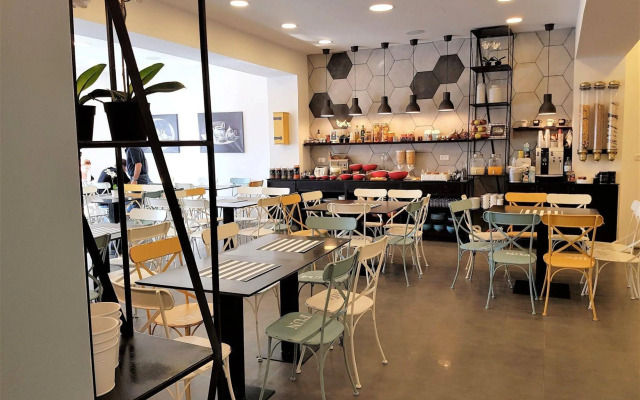 Paamonim Jerusalem Hotel