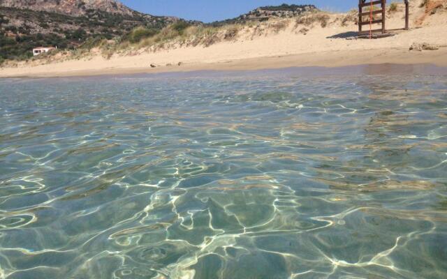 Fully Equipped Beach House at Pachia Ammos Plytra