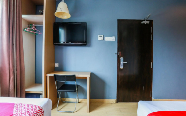 OYO 90894 Hotel Smc I-city