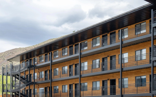 Travelodge by Wyndham Gardiner Yellowstone Park North