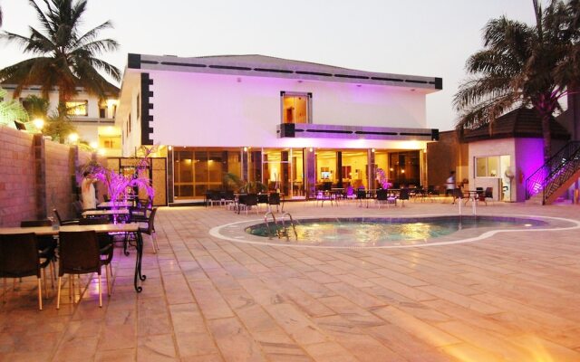 R & K Guest Palace