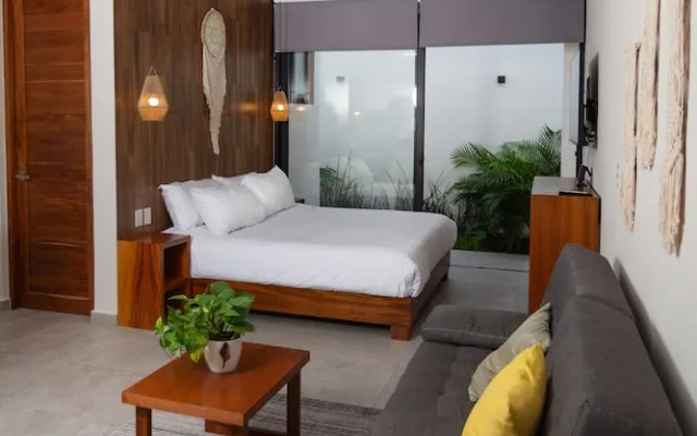 XKAA Ocean View Condos By Smart Rentals