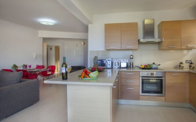 one bedroom apartment in Fig tree bay