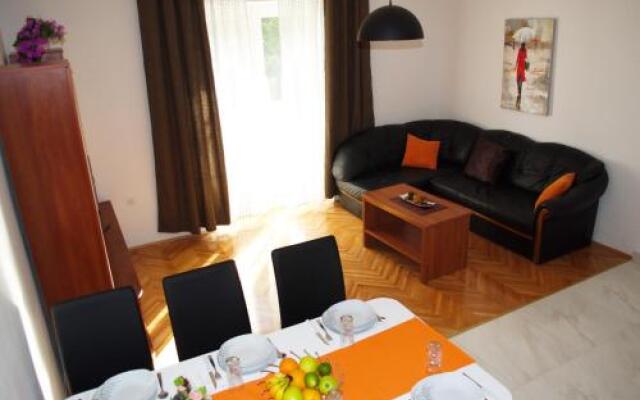 Apartment Jakov
