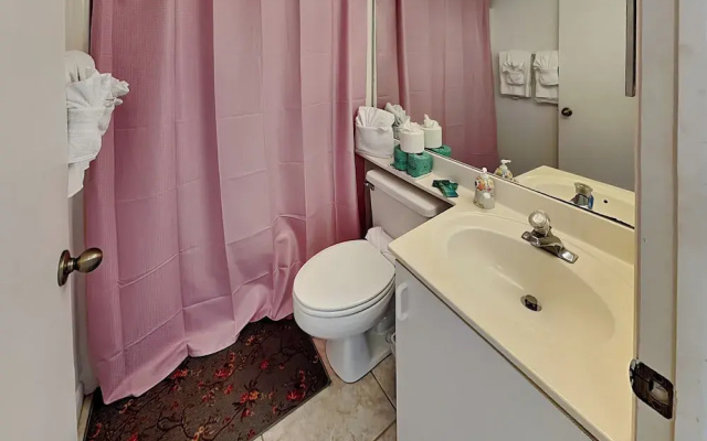 Admirals Bay 153 by Distinctive Beach Rentals